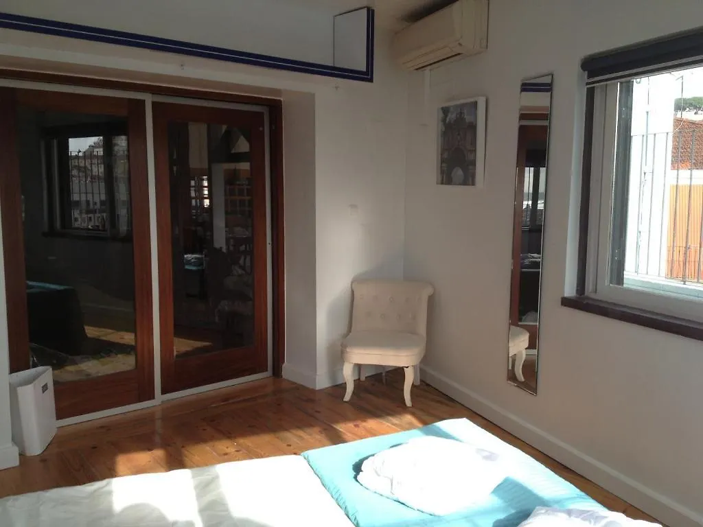 Lisbon Rooftops Guesthouse 3*,  Portugal